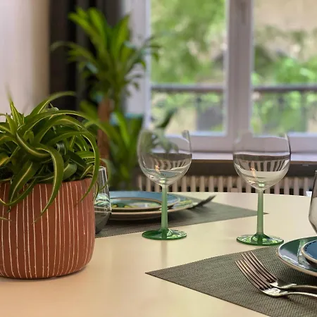 Cosy Flat In City Center Apartment *