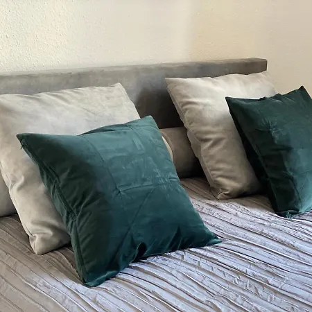 Apartment Cosy Flat In City Center